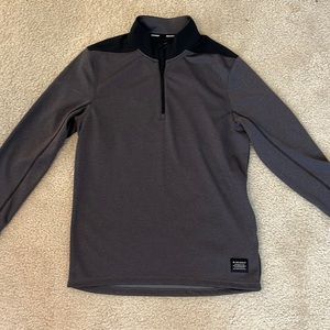 Nike golf 1/2 zip